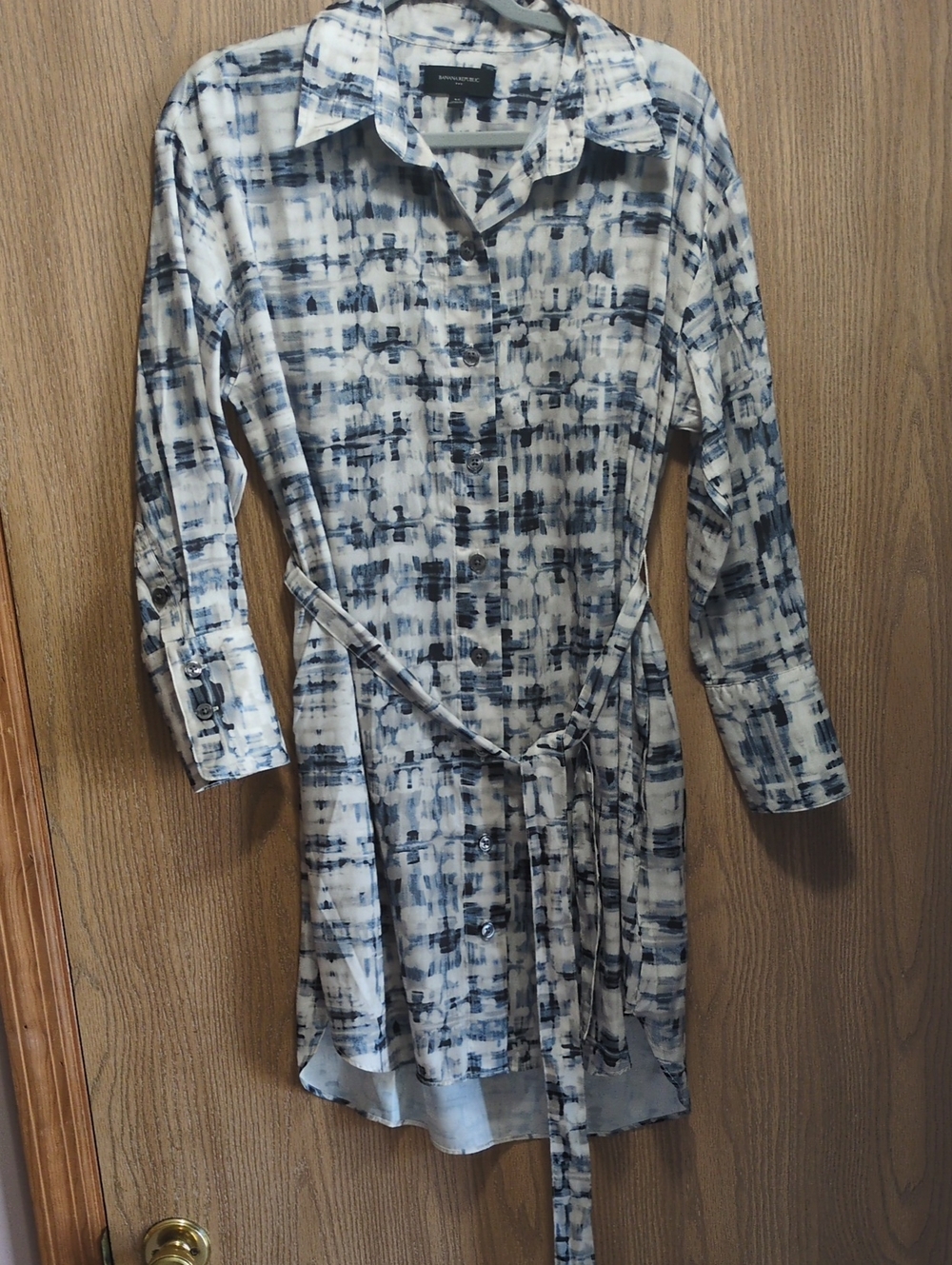 Banana Republic Factory Blue and White Long-Sleeve Tie-Waist Shirt Dress